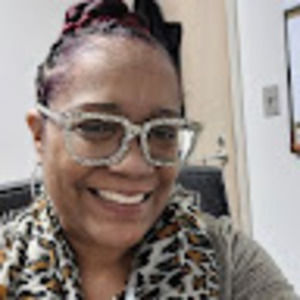 Meet your Posher, Sabrenia